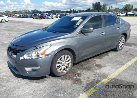 2014 Nissan Altima 2.5 S z USA, uszkodzony, nr VIN 1N4AL3AP5EC113270